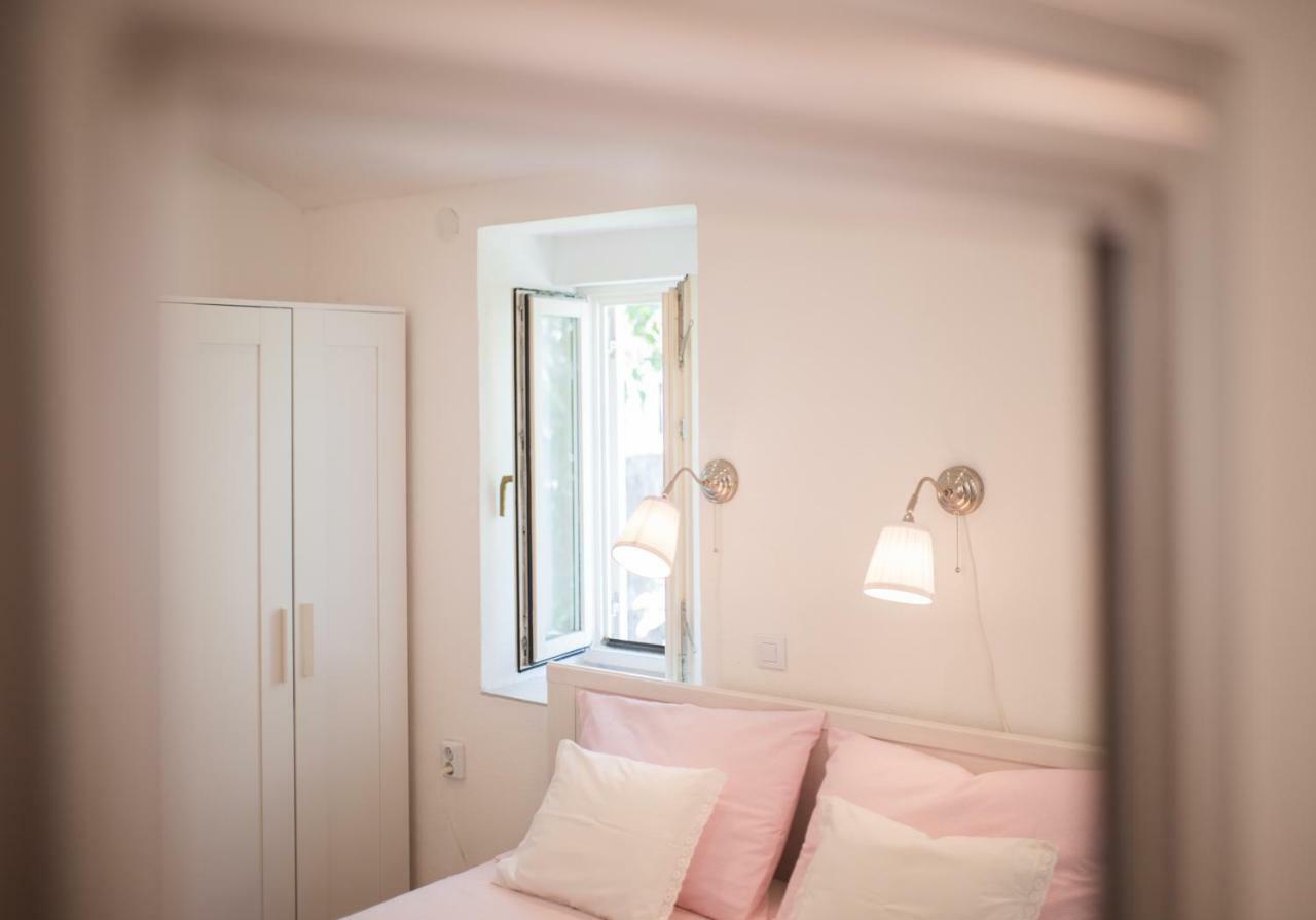 Apartment In Vis Historic Center - Mikula, Ljubica, Toma Kültér fotó